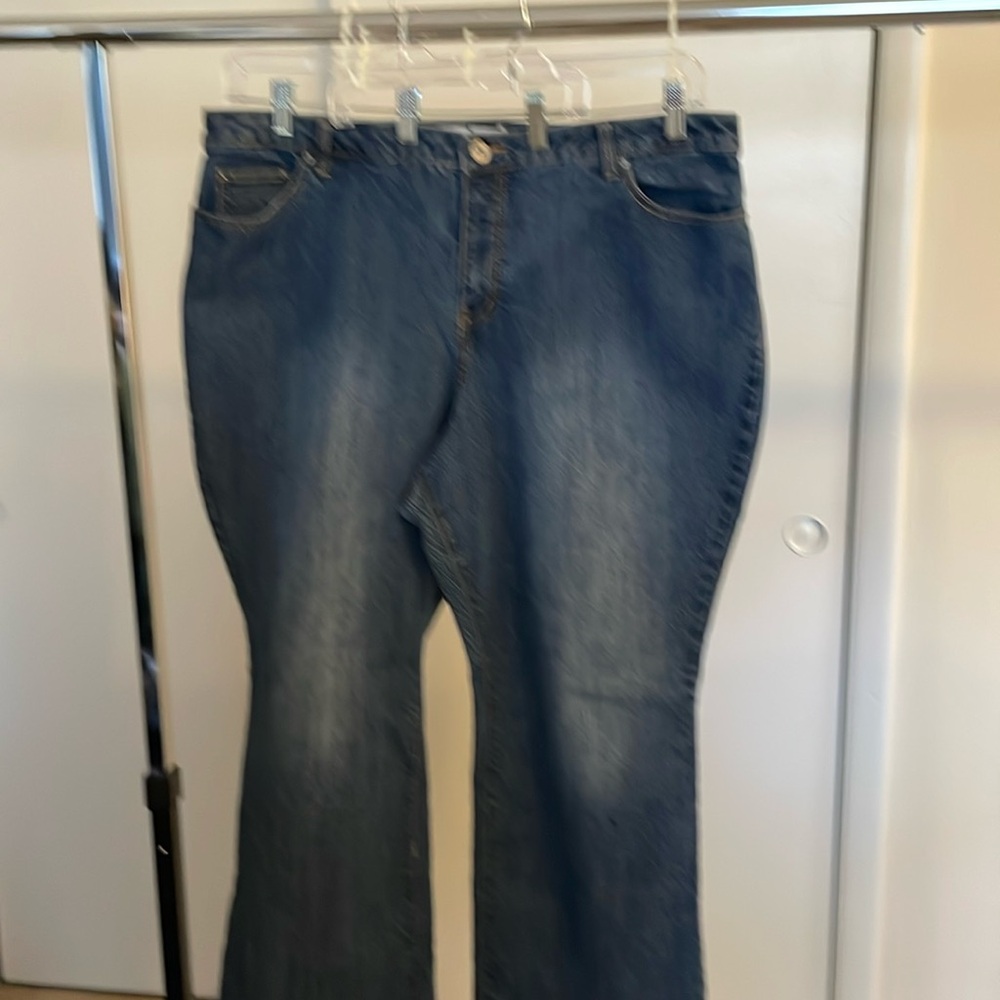 Fashion Bug- Four pair plus size 22W  Bootcut Blue Jeans. Each pair EUC.